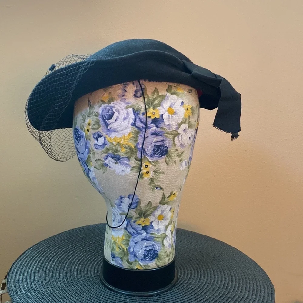 VTG Black Wool Victorian Hat Birdcage Dot Veil Bow - Picture 9 of 14